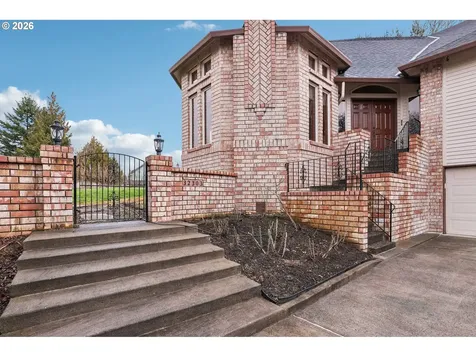 32303 NW 18th Avenue Ridgefield WA 98642