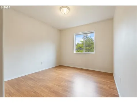 21110 Pebble Lane Fairview OR 97024