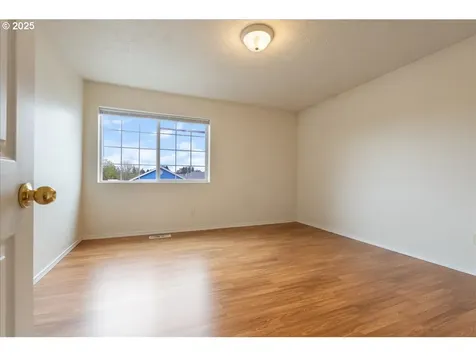 21110 Pebble Lane Fairview OR 97024