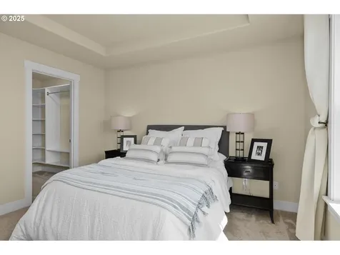 6792 NW Eleanor Avenue Portland OR 97229