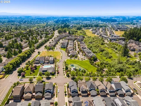 6792 NW Eleanor Avenue Portland OR 97229