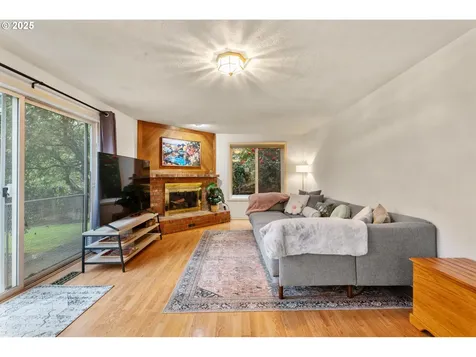2285 Heath Street S Salem OR 97302