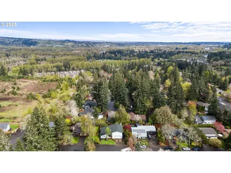 2285 Heath Street S Salem OR 97302
