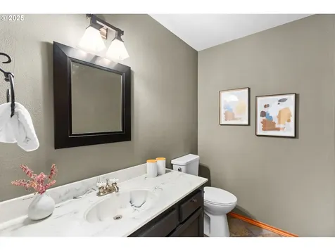 10035 SW Balmer Circle Portland OR 97219