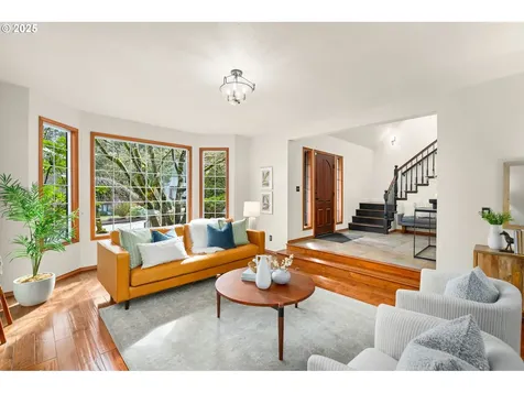10035 SW Balmer Circle Portland OR 97219
