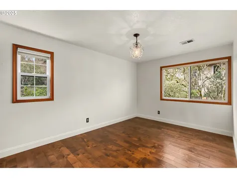 10035 SW Balmer Circle Portland OR 97219