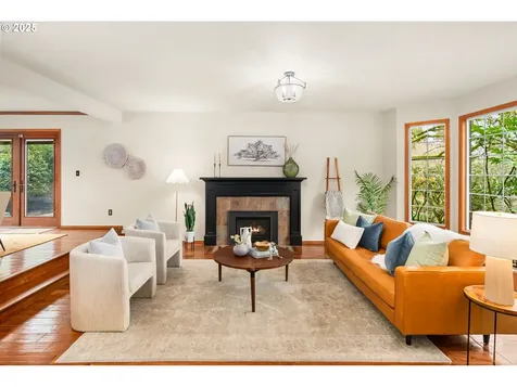 10035 SW Balmer Circle Portland OR 97219