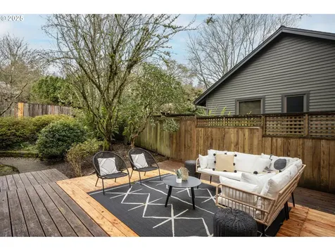 10035 SW Balmer Circle Portland OR 97219