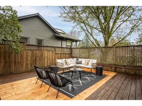 10035 SW Balmer Circle Portland OR 97219