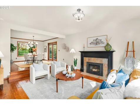 10035 SW Balmer Circle Portland OR 97219