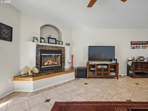 13623 Barclay Hills Drive Oregon City OR 97045