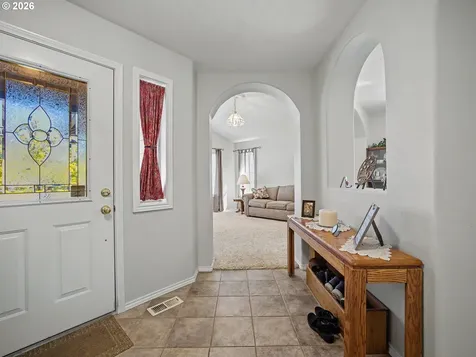 13623 Barclay Hills Drive Oregon City OR 97045