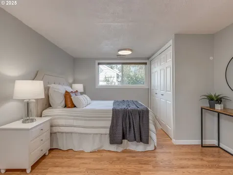 6105 SE Lambert Street Portland OR 97206