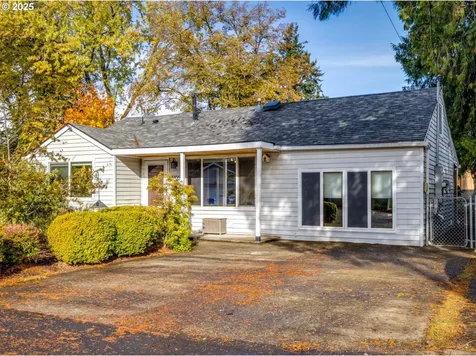 6105 SE Lambert Street Portland OR 97206