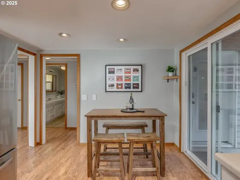 6105 SE Lambert Street Portland OR 97206
