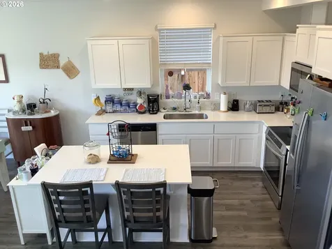 888 Ben Brown Lane Woodburn OR 97071
