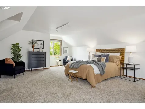 5109 SE Steele Street Portland OR 97206