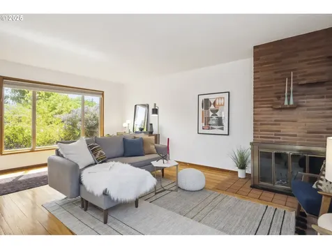 5109 SE Steele Street Portland OR 97206