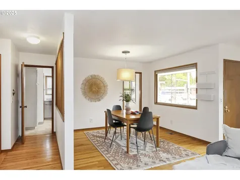 5109 SE Steele Street Portland OR 97206