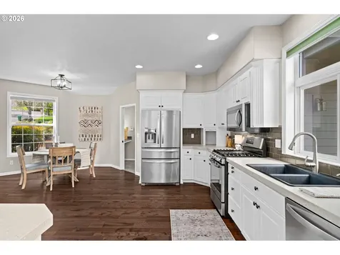 8707 SW Firview Place Beaverton OR 97007