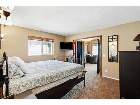 19609 NE Marine Drive Portland OR 97230