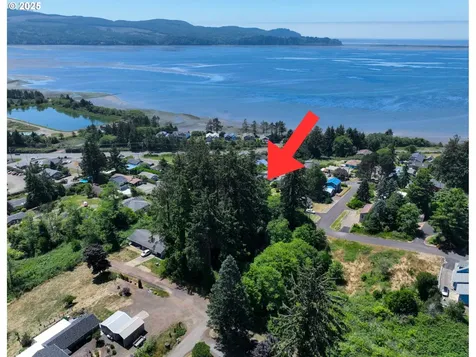 Tl 4001 4002 Seattle Avenue Bay City OR 97107