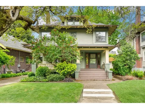 2417 NE 16th Avenue Portland OR 97212