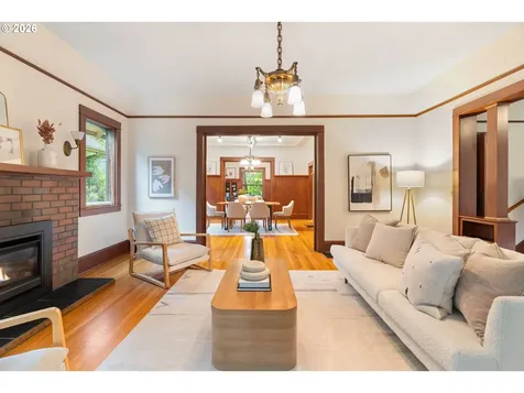 2417 NE 16th Avenue Portland OR 97212