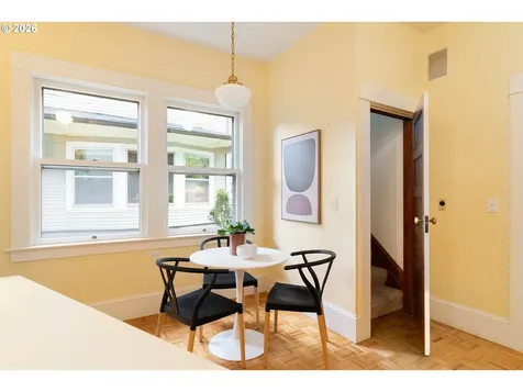 2417 NE 16th Avenue Portland OR 97212