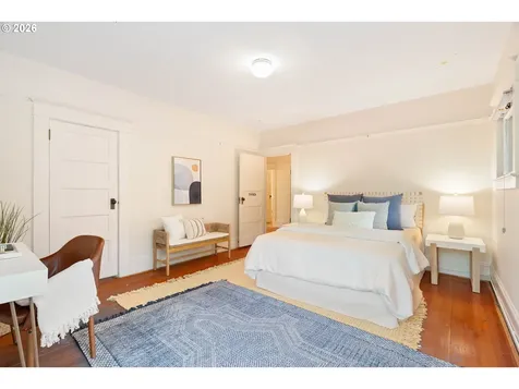 2417 NE 16th Avenue Portland OR 97212