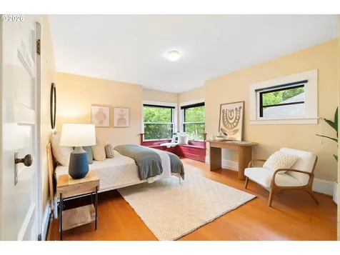 2417 NE 16th Avenue Portland OR 97212