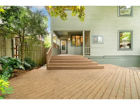 2417 NE 16th Avenue Portland OR 97212