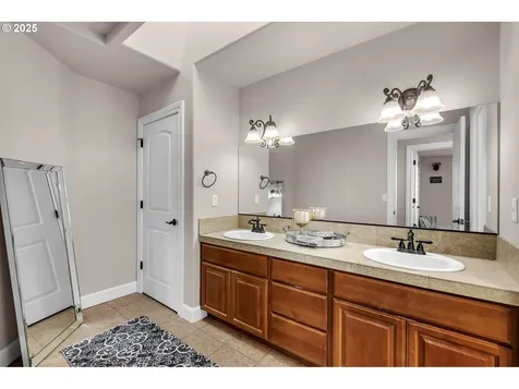1623 S Phoebe Drive Ridgefield WA 98642