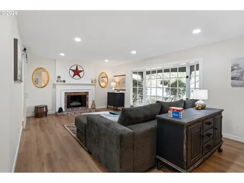 15040 SW Wheaton Lane Beaverton OR 97007