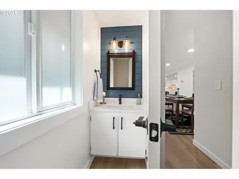 15040 SW Wheaton Lane Beaverton OR 97007