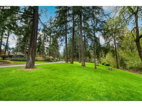 15040 SW Wheaton Lane Beaverton OR 97007