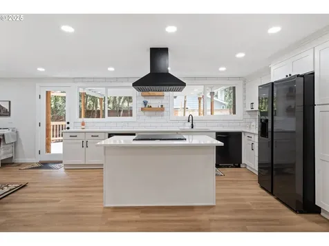 15040 SW Wheaton Lane Beaverton OR 97007