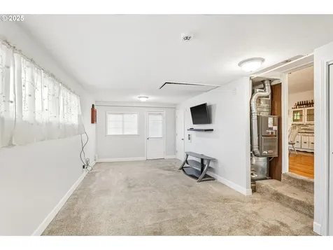 664 NE Grant Street Hillsboro OR 97124