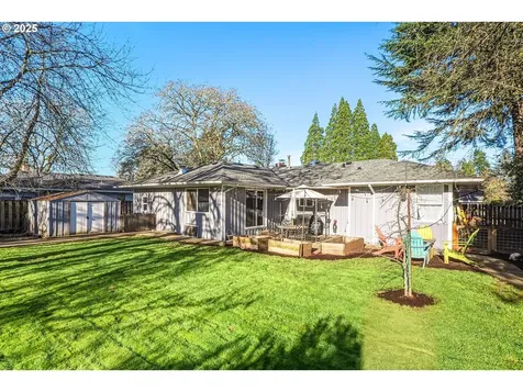 664 NE Grant Street Hillsboro OR 97124