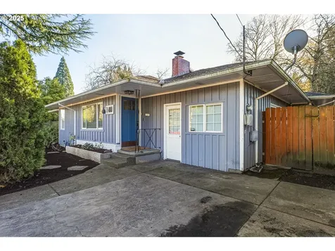 664 NE Grant Street Hillsboro OR 97124