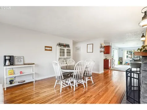 664 NE Grant Street Hillsboro OR 97124