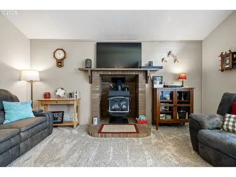 33262 Molitor Hill Road Cottage Grove OR 97424
