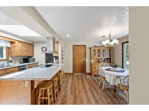33262 Molitor Hill Road Cottage Grove OR 97424
