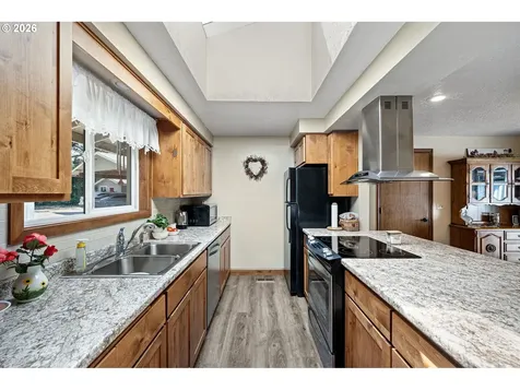 33262 Molitor Hill Road Cottage Grove OR 97424