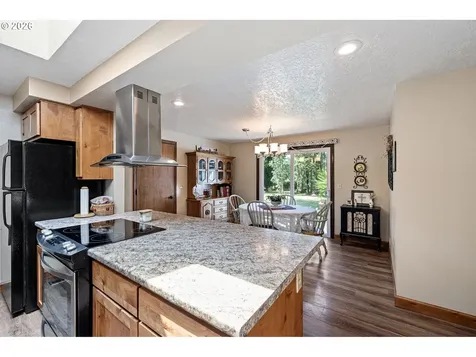 33262 Molitor Hill Road Cottage Grove OR 97424