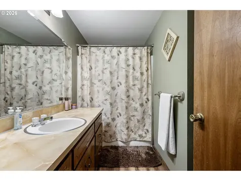 33262 Molitor Hill Road Cottage Grove OR 97424