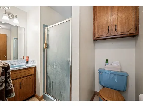 33262 Molitor Hill Road Cottage Grove OR 97424