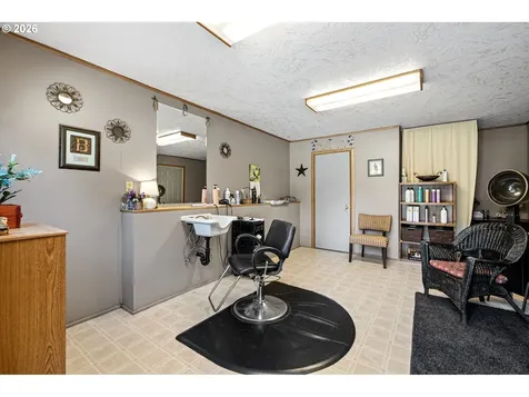 33262 Molitor Hill Road Cottage Grove OR 97424