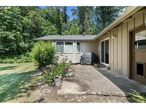 33262 Molitor Hill Road Cottage Grove OR 97424