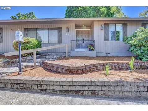 1730 SE Paloma Avenue Gresham OR 97080